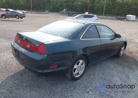 1998 Honda Accord Ex V6 z USA, uszkodzony, nr VIN 1HGCG2255WA008846